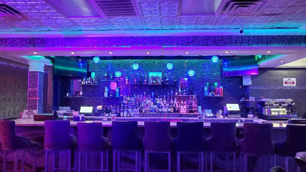Habesha hookah lounge and bar - Ethiopian restaurant