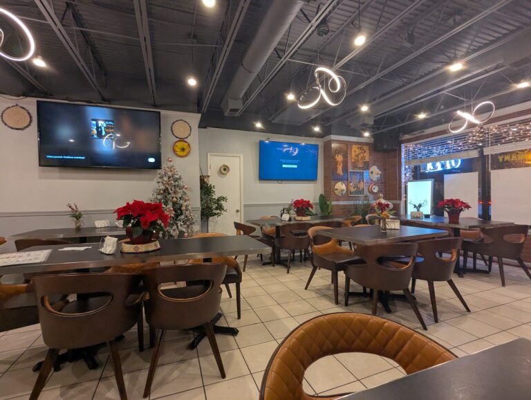 moya cafe and kitchens llc