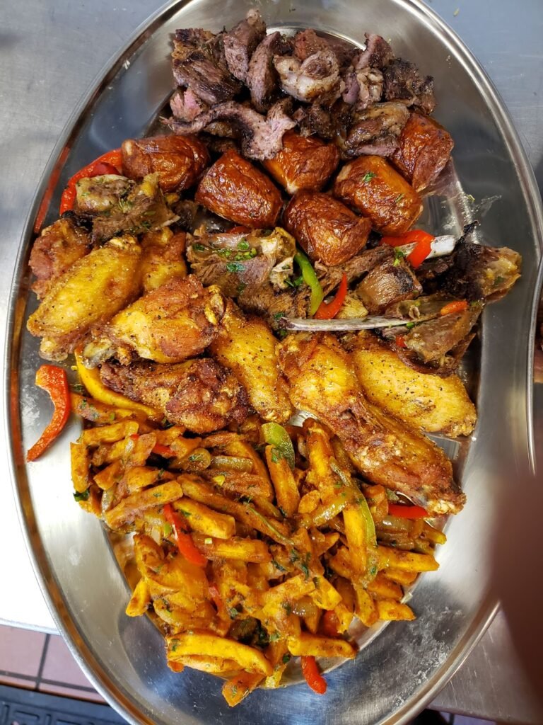 THE SHUJAA RESTAURANT & LOUNGE - Ethiopian restaurant