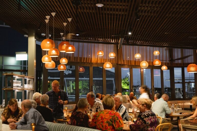 ela modern bistro