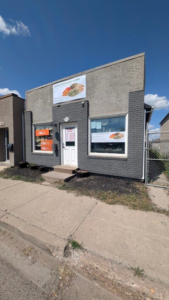 HIYAB -HABESHA CONVENIENCE STORE - Ethiopian restaurant