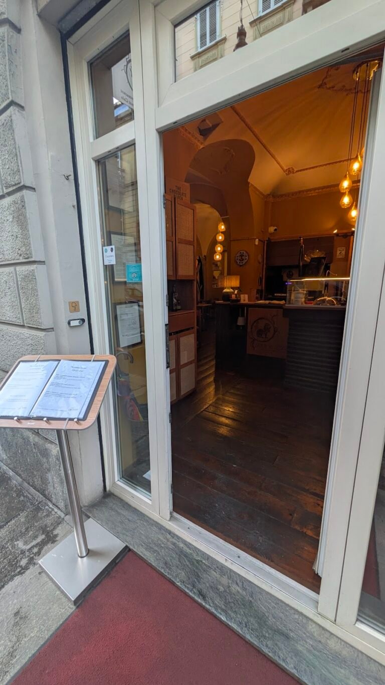 Mar Rosso afro restaurant & Winery - restaurant in Torino TO