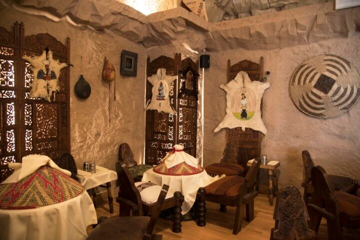 Warsa Restaurant